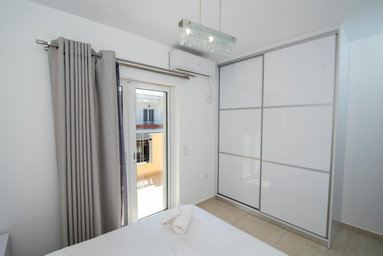 Mary'S Luxury Apartment Elaia. Elia  Esterno foto